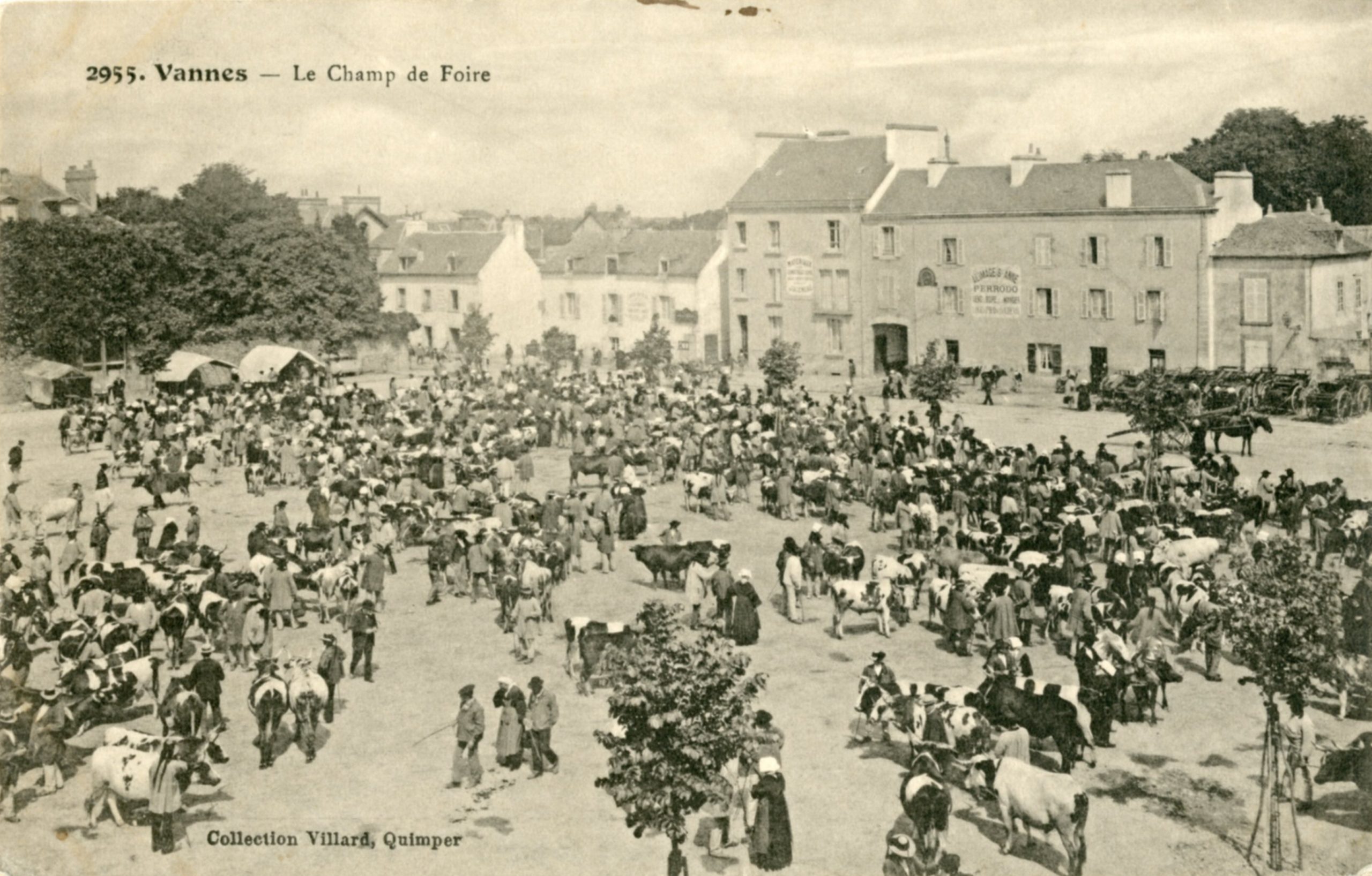 DIE GESCHICHTE UNSERES ETABLISSEMENT Hotel Restaurant a Vannes scaled