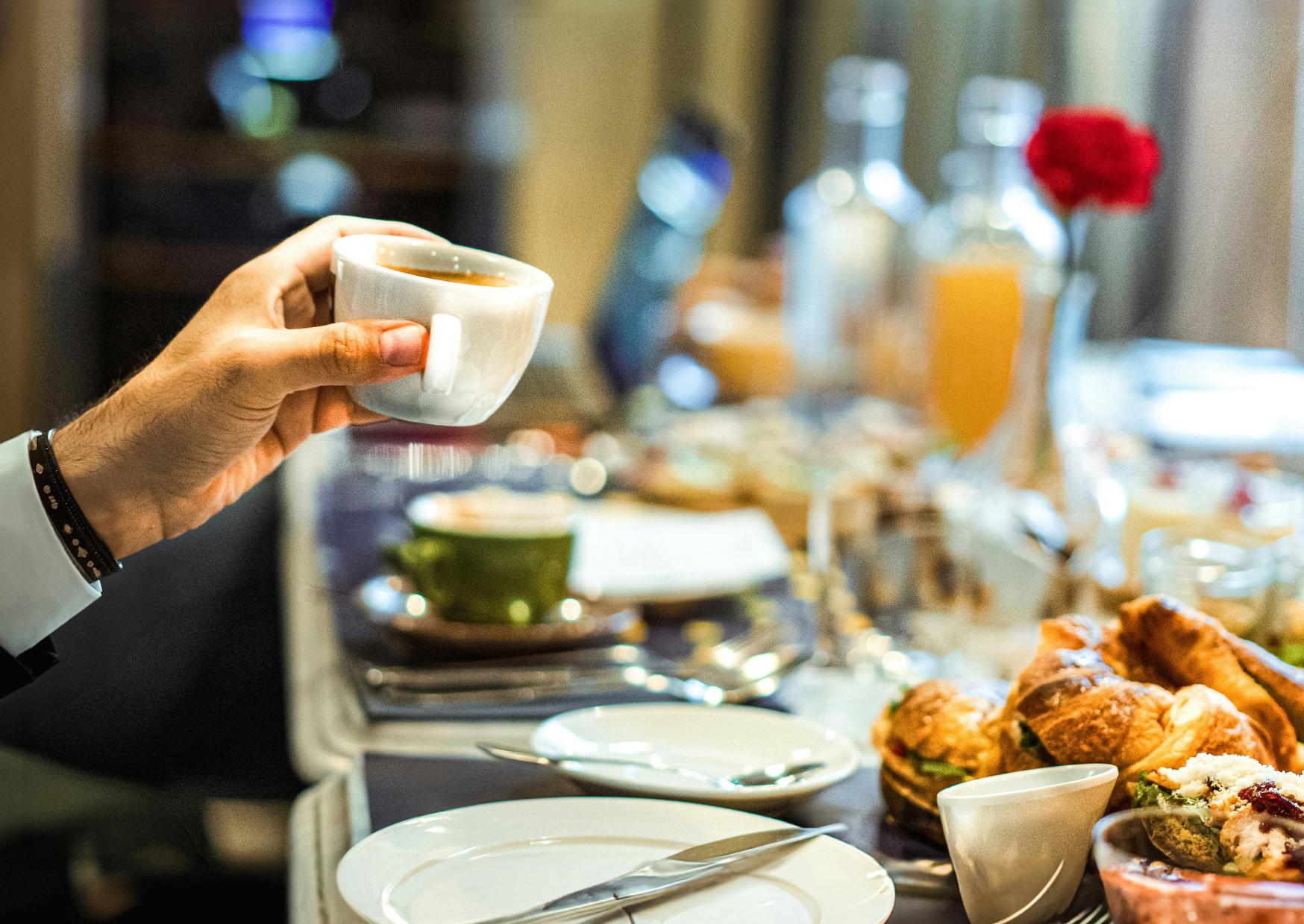 Petit dejeuner professionnel a lhotel Kyriad